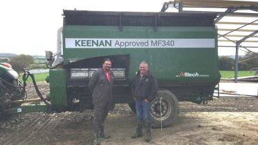 Neilius and Con O' Sullivan with their KEENAN diet feeder